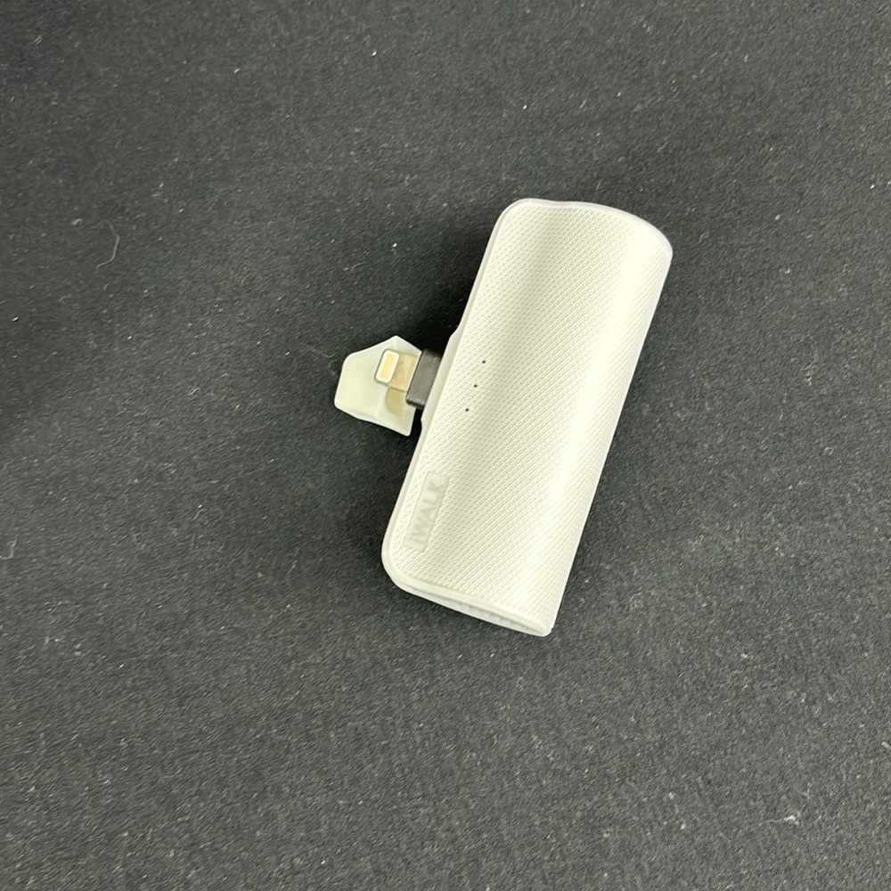 NWT iPhone external battery